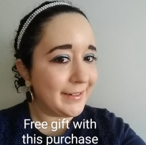 Disney Mystery Box - Picture 2 of 2